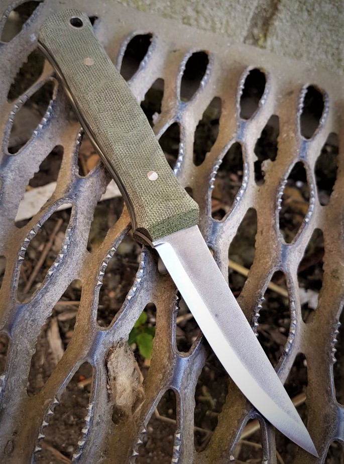 Scandi Carver in ZWear Custom Handmade Knives